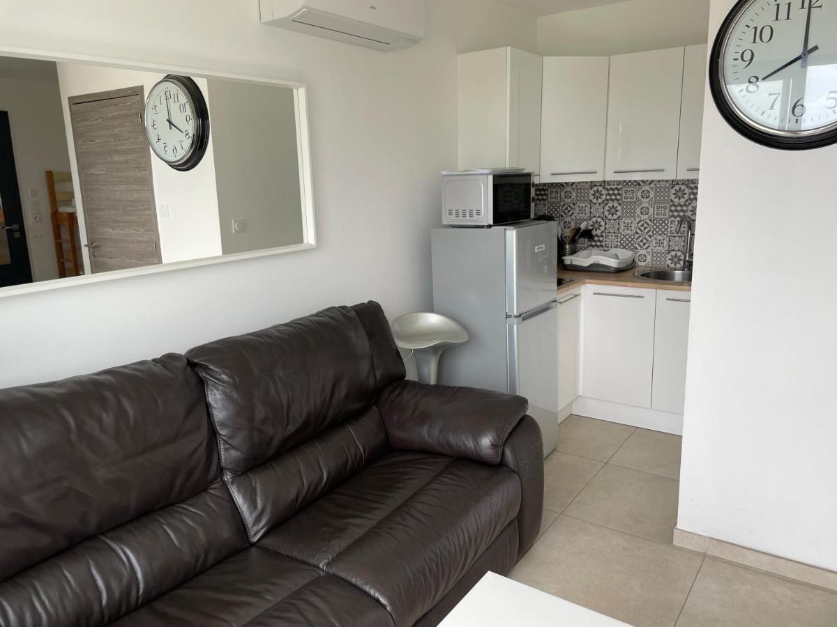 Appartement Avec Spa-Avril A Sept-Camargue 4 Personnes Saint-Laurent-d'Aigouze Ngoại thất bức ảnh