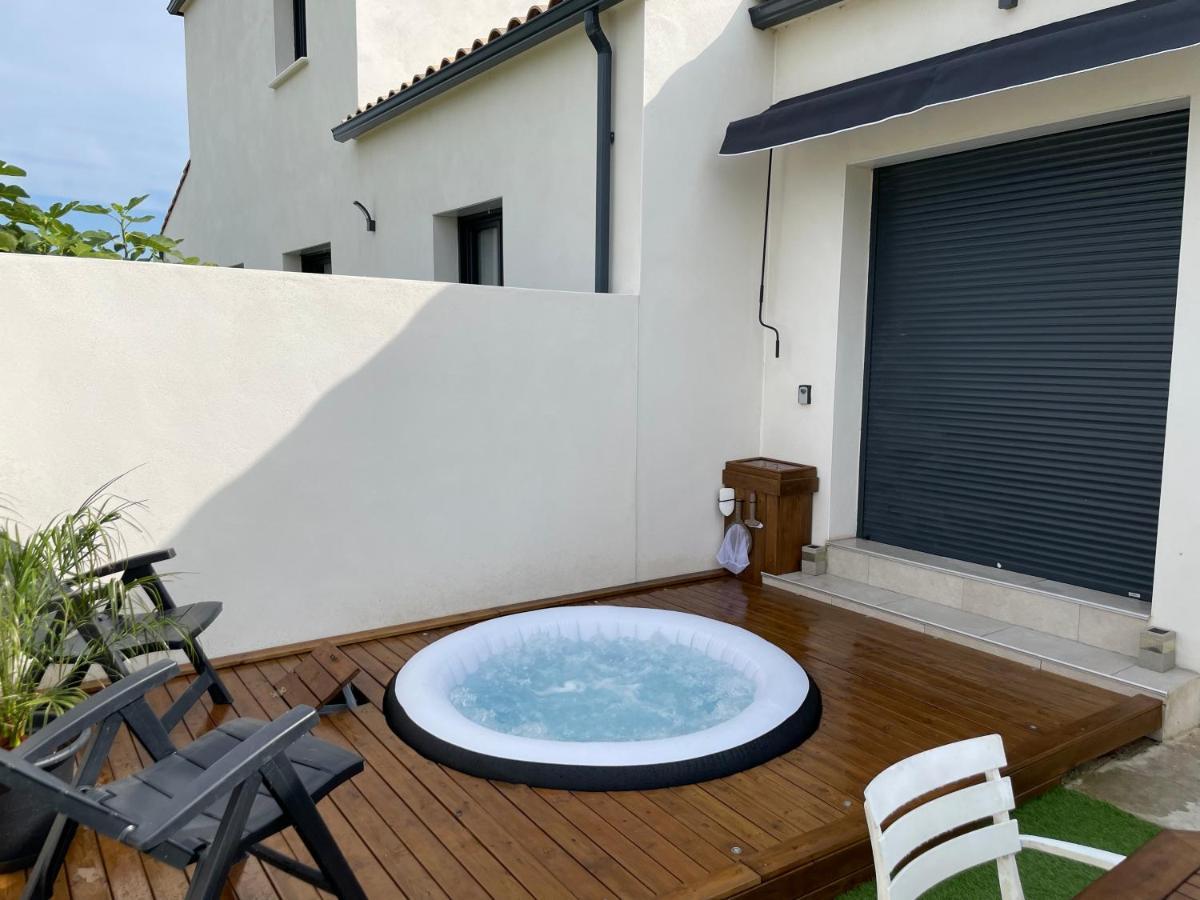 Appartement Avec Spa-Avril A Sept-Camargue 4 Personnes Saint-Laurent-d'Aigouze Ngoại thất bức ảnh
